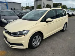 Beige Gebraucht 2022 VW Touran Active Van / Kleinbus | 11.500 € (Guter Preis)