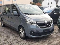Städtisches grau Gebraucht 2020 Renault Trafic Komfort Van | 17.900 €