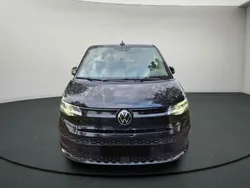 Schwarz Gebraucht 2024 VW T7 Edition Van | 48.800 € (Superpreis)