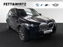 Carbonschwarz metallic Gebraucht 2024 BMW X5 M Sport SUV | 79.490 € (Guter Preis)