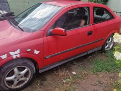 Rot Gebraucht 1999 Opel Astra Classic Edition Limousine | 1.150 €