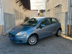 Marineblau Gebraucht 2009 Fiat Grande Punto Dynamic Kleinwagen | 5.750 € (Teuer)
