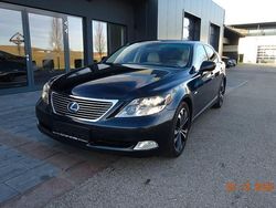 Blau Gebraucht 2009 Lexus LS600h Limousine | 14.500 €