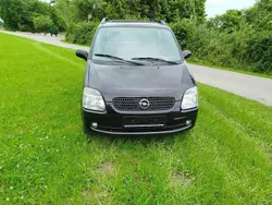 Schwarz Gebraucht 2002 Opel Agila Kleinwagen | 1.750 €