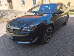Schwarz Gebraucht 2015 Opel Insignia Sport Kombi | 8.000 €
