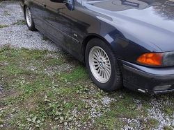 Blau Gebraucht 1999 BMW 528 Kombi | 1.800 € (Etwas zu teuer)