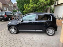 Schwarz Gebraucht 2015 VW up! CLUB Kleinwagen | 7.600 € (Fairer Preis)