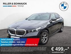 Black sapphire Gebraucht 2024 BMW 520 Sport Line Limousine | 43.950 € (Superpreis)