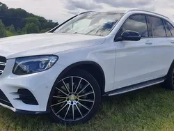 Weiß Gebraucht 2015 Mercedes GLC250 AMG line SUV | 24.200 € (Fairer Preis)