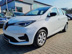 Gletscherweiss Gebraucht 2021 Renault Zoe Life Kleinwagen | 8.900 €