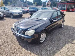 Schwarz Gebraucht 2002 Mercedes C180 Classic Limousine | 1.200 € (Superpreis)