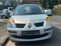 Silber Gebraucht 2004 Renault Modus Van / Kleinbus | 700 € (Fairer Preis)
