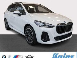 Alpinweiss iii Neu 2025 BMW 230 M Sport Van / Kleinbus | 60.490 € (Teuer)