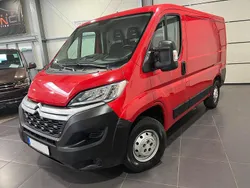 Rot Gebraucht 2021 Citroën Jumper Van / Kleinbus | 16.995 € (Guter Preis)