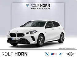 Alpinweiß uni Gebraucht 2024 BMW M135 Kleinwagen | 44.940 € (Teuer)