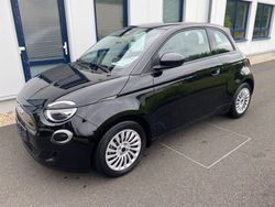 Schwarz Gebraucht 2022 Fiat 500e Action | 13.900 € (Guter Preis)