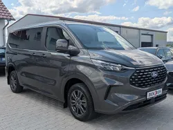 Grau Gebraucht 2025 Ford Tourneo Custom Titanium Van / Kleinbus | 44.950 € (Fairer Preis)