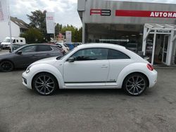 Weiß Gebraucht 2015 VW Beetle CLUB Limousine | 15.990 € (Fairer Preis)