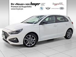 Weiß Gebraucht 2021 Hyundai i30 Edition 30+ Limousine | 15.880 € (Fairer Preis)
