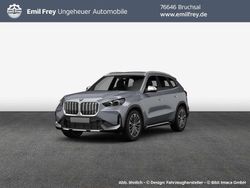 Spacesilber metallic Neu 2025 BMW X1 SUV | 41.940 € (Superpreis)