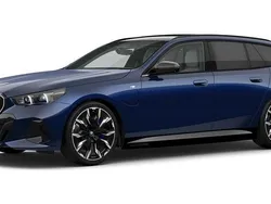 Blau Gebraucht 2024 BMW 530e Comfort Edition Kombi | 79.181 €
