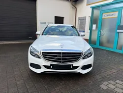Weiß Gebraucht 2017 Mercedes C250 Avantgarde Limousine | 21.999 € (Fairer Preis)