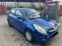 Blau Gebraucht 2012 Hyundai i20 Kleinwagen | 3.000 €