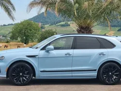 Blau Gebraucht 2022 Bentley Bentayga SUV | 199.990 €