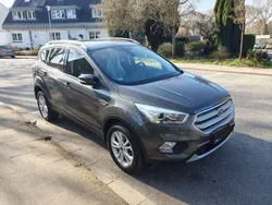 Silber Gebraucht 2018 Ford Kuga Titanium SUV | 14.000 € (Fairer Preis)