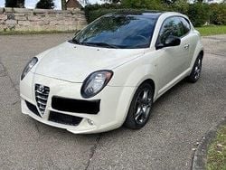 Weiß Gebraucht 2014 Alfa Romeo MiTo Kleinwagen | 6.400 € (Fairer Preis)