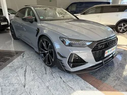 Grau Gebraucht 2020 Audi RS7 Sportback Sport Kleinwagen | 111.000 €