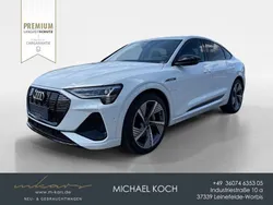 Weiß Gebraucht 2022 Audi e-tron Sportback S-Line SUV | 34.990 € (Guter Preis)