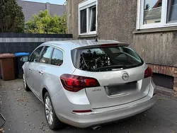 Silber Gebraucht 2013 Opel Astra Kombi | 3.199 € (Guter Preis)