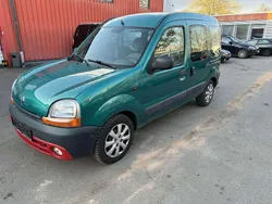 Grün Gebraucht 2002 Renault Kangoo Expression Van / Kleinbus | 3.500 € (Etwas zu teuer)