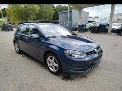 Blau Gebraucht 2015 VW Golf VII Comfortline Kleinwagen | 7.700 € (Fairer Preis)