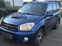 Blau Gebraucht 2005 Toyota RAV4 SUV | 3.500 € (Fairer Preis)