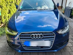 Blau Gebraucht 2014 Audi A4 S-Line Limousine | 15.000 €