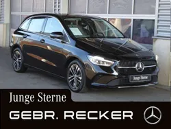 Lack kosmosschwarz Gebraucht 2023 Mercedes B180 Advanced Van / Kleinbus | 29.450 € (Fairer Preis)