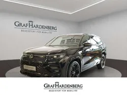 Grenadillschwarz metallic Neu 2025 VW Tayron R-line SUV | 67.580 €