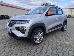 Grau Gebraucht 2022 Dacia Spring Comfort Plus Kleinwagen | 9.750 € (Guter Preis)