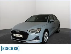 Pfeilgrau perleffekt Neu 2025 Audi A3 Advanced | 40.449 € (Teuer)