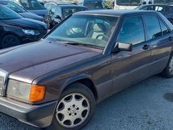 Grau Gebraucht 1992 Mercedes 190 Limousine | 2.250 €