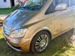 Beige Gebraucht 2012 Mercedes Viano Van / Kleinbus | 13.400 € (Guter Preis)