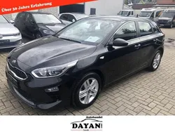 (1k) zilinaschwarz met. (metallic) Gebraucht 2021 Kia Ceed Vision Limousine | 12.700 € (Superpreis)
