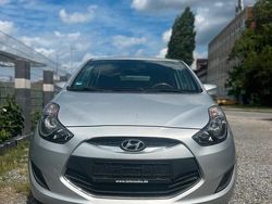 Silber Gebraucht 2010 Hyundai ix20 Kleinwagen | 6.200 € (Etwas zu teuer)