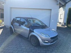 Schwarz Gebraucht 2006 Smart ForFour Kleinwagen | 700 € (Fairer Preis)