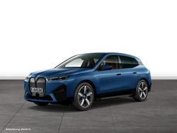 Blau Gebraucht 2024 BMW iX SUV | 63.142 € (Teuer)