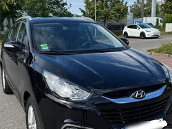 Schwarz Gebraucht 2012 Hyundai ix35 Edition SUV | 9.500 € (Fairer Preis)