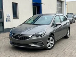 Grau Gebraucht 2016 Opel Astra Edition Kombi | 5.600 € (Fairer Preis)