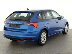 Raceblau metallic Neu 2025 Skoda Scala Essence Kleinwagen | 20.595 € (Fairer Preis)